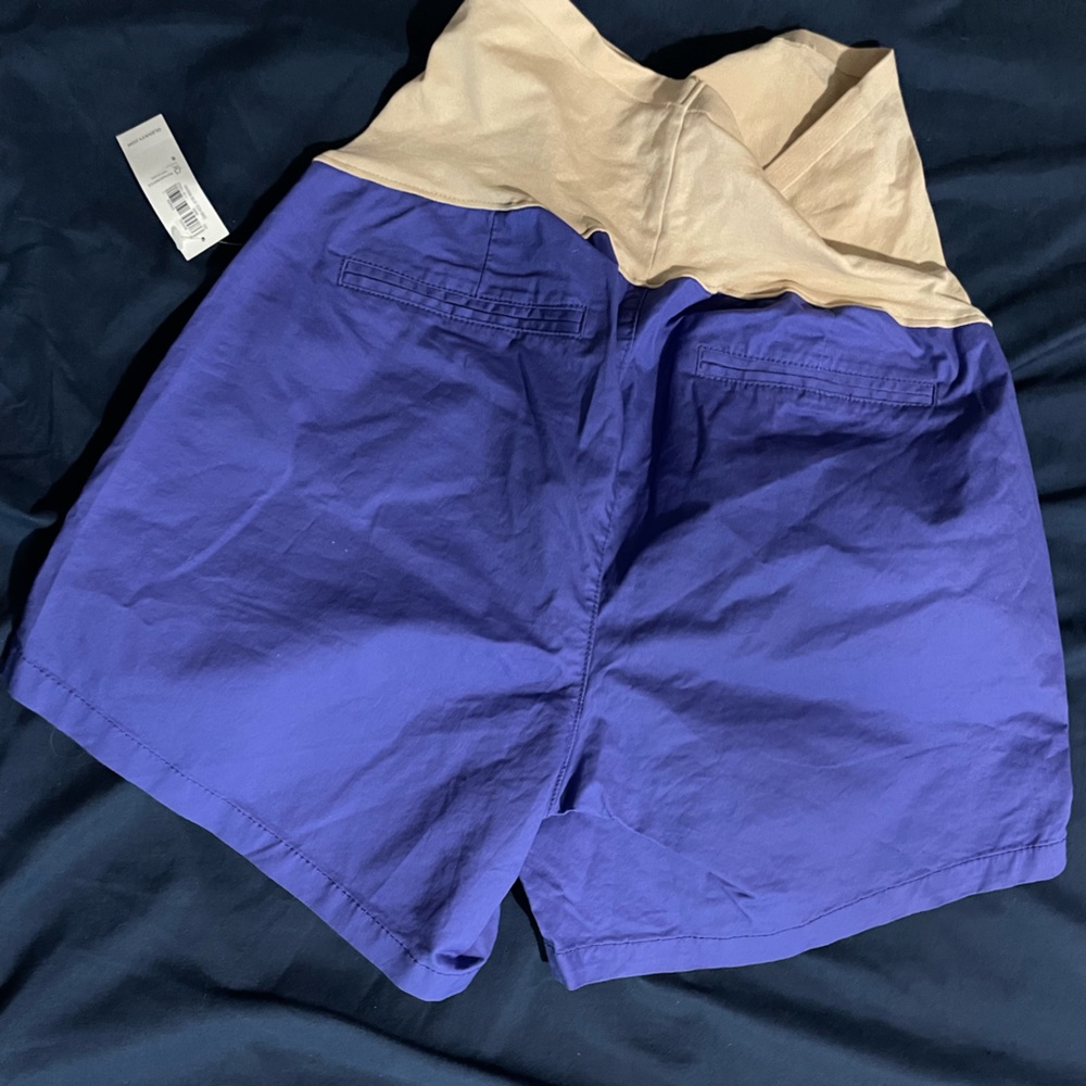 New Maternity Shorts - Picture 3 of 3